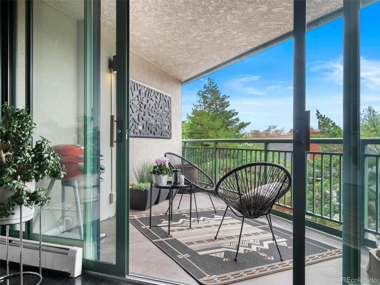 550 E 12th Avenue Unit: 403