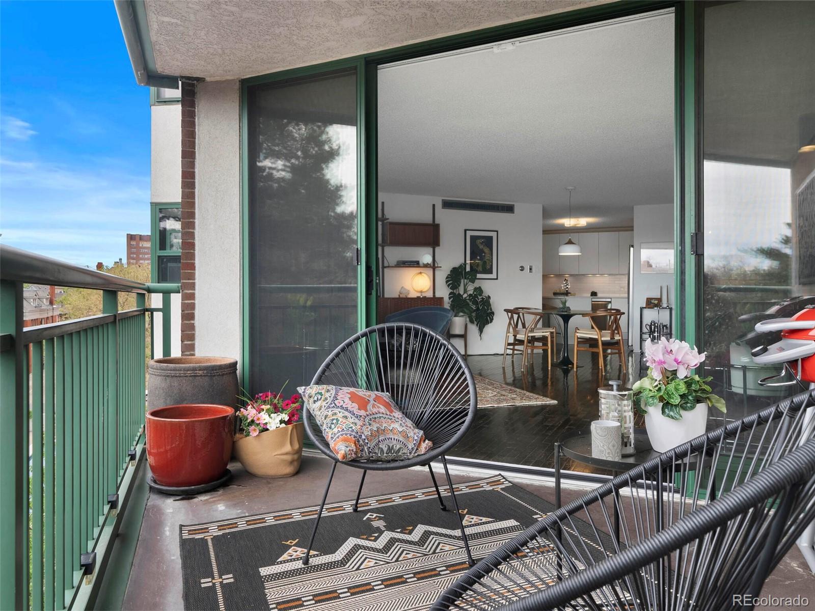 550 E 12th Avenue Unit: 403