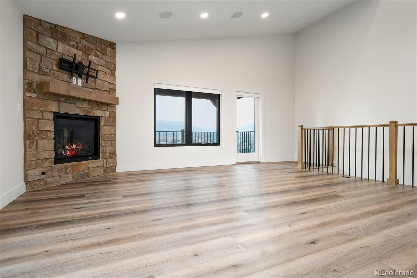 904 Wapiti Drive Unit: 7B