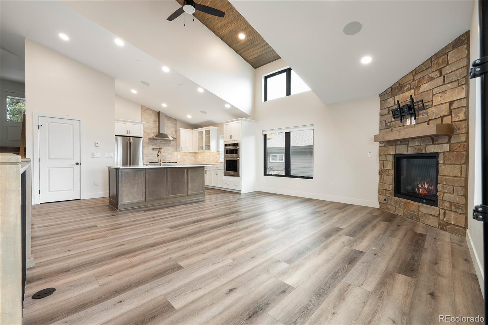 904 Wapiti Drive Unit: 7B