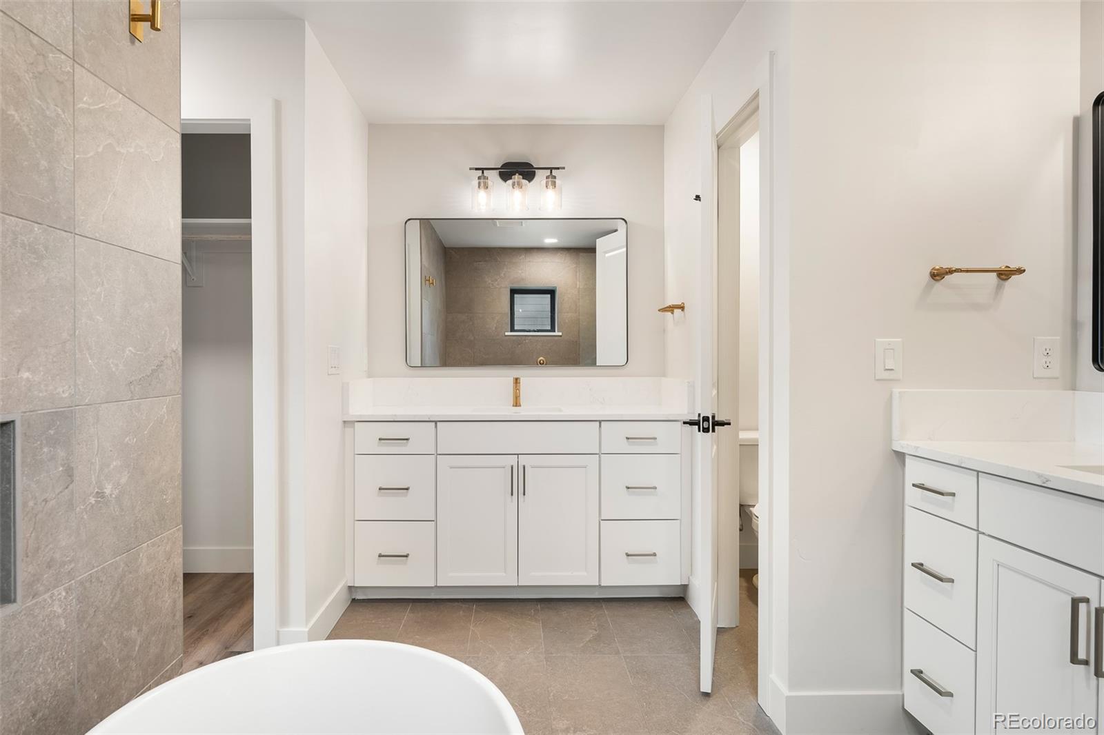 904 Wapiti Drive Unit: 7B