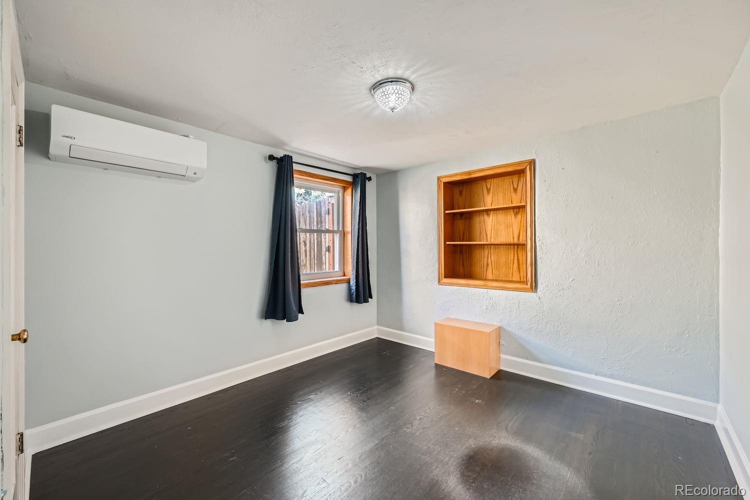 3348 S Corona Street