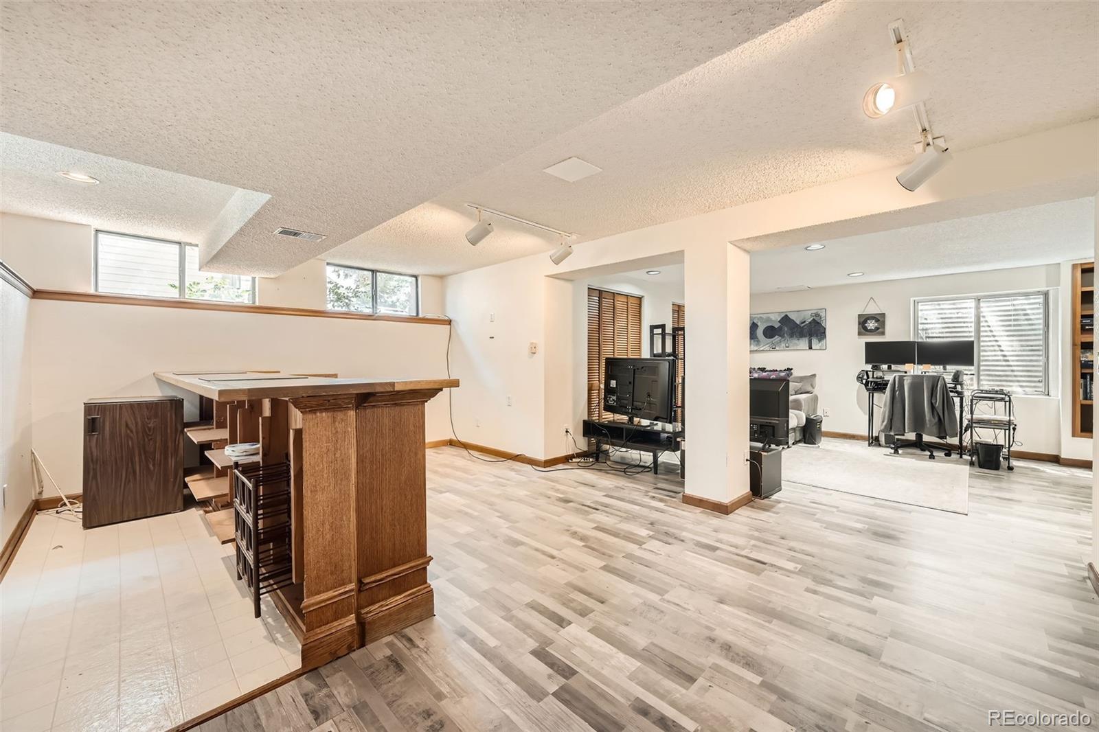 17509 E Kenyon Drive