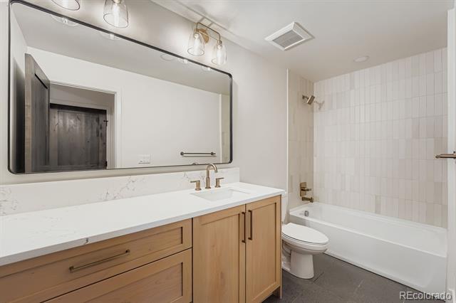1086 Wildberry Lane