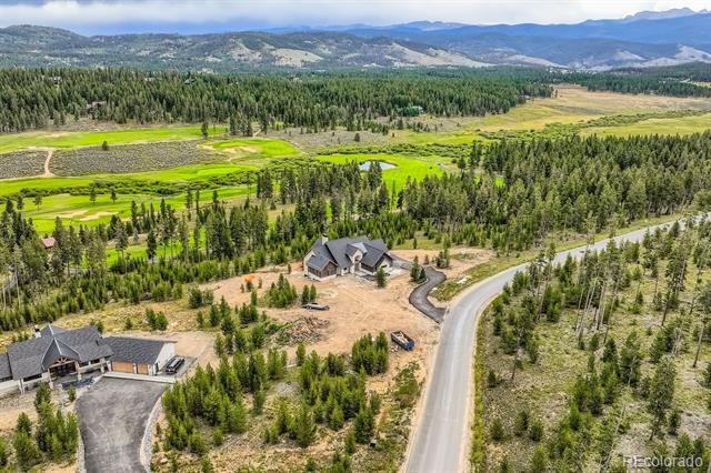 1086 Wildberry Lane