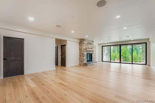 1086 Wildberry Lane