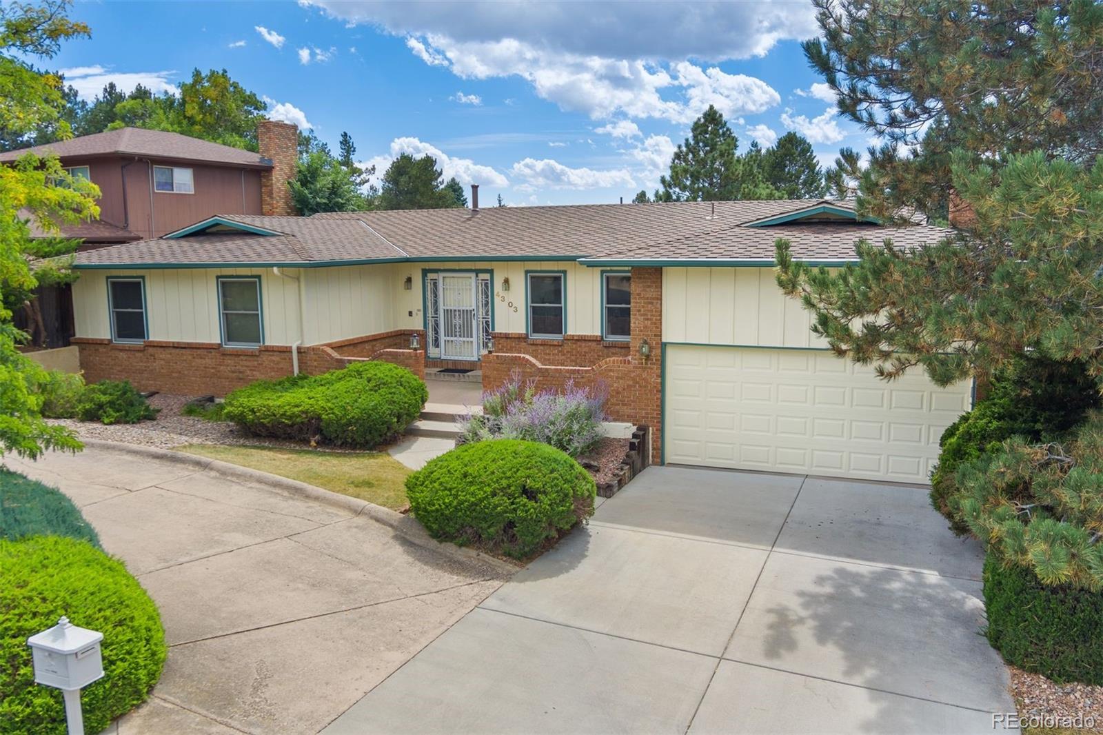 4303 Roundtree Court