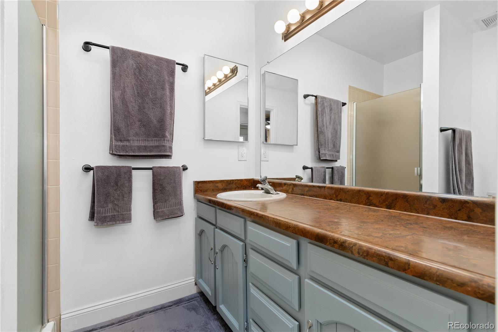 18253 E Mansfield Avenue