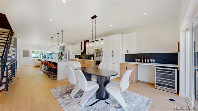 2405 S Franklin