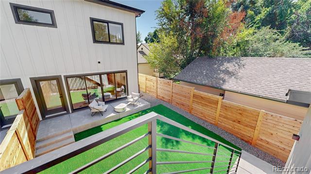 2405 S Franklin