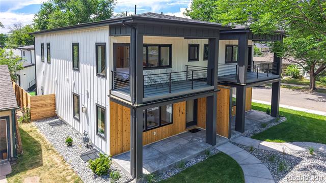 2405 S Franklin