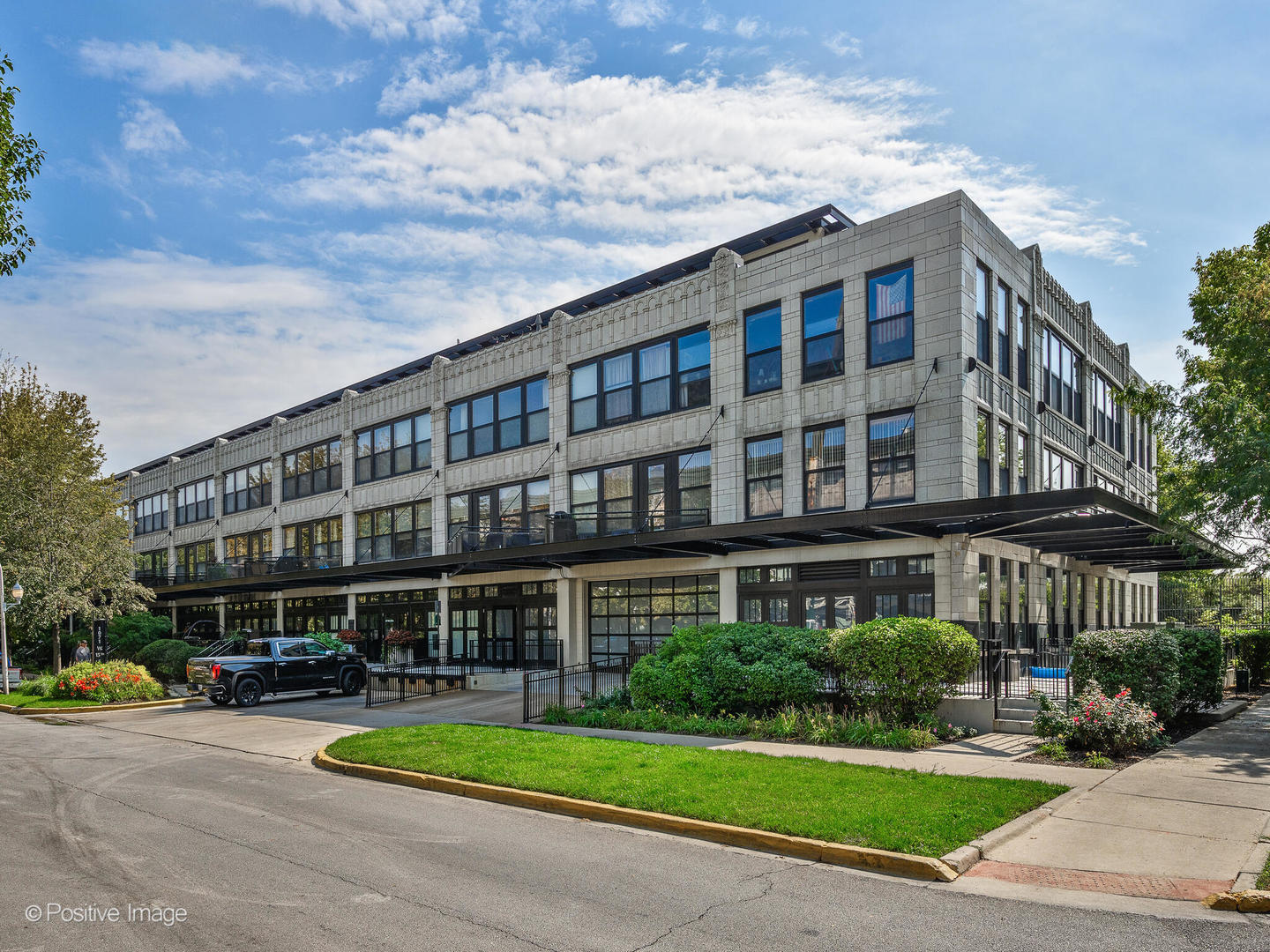 1071 W 15th Street Unit: 249