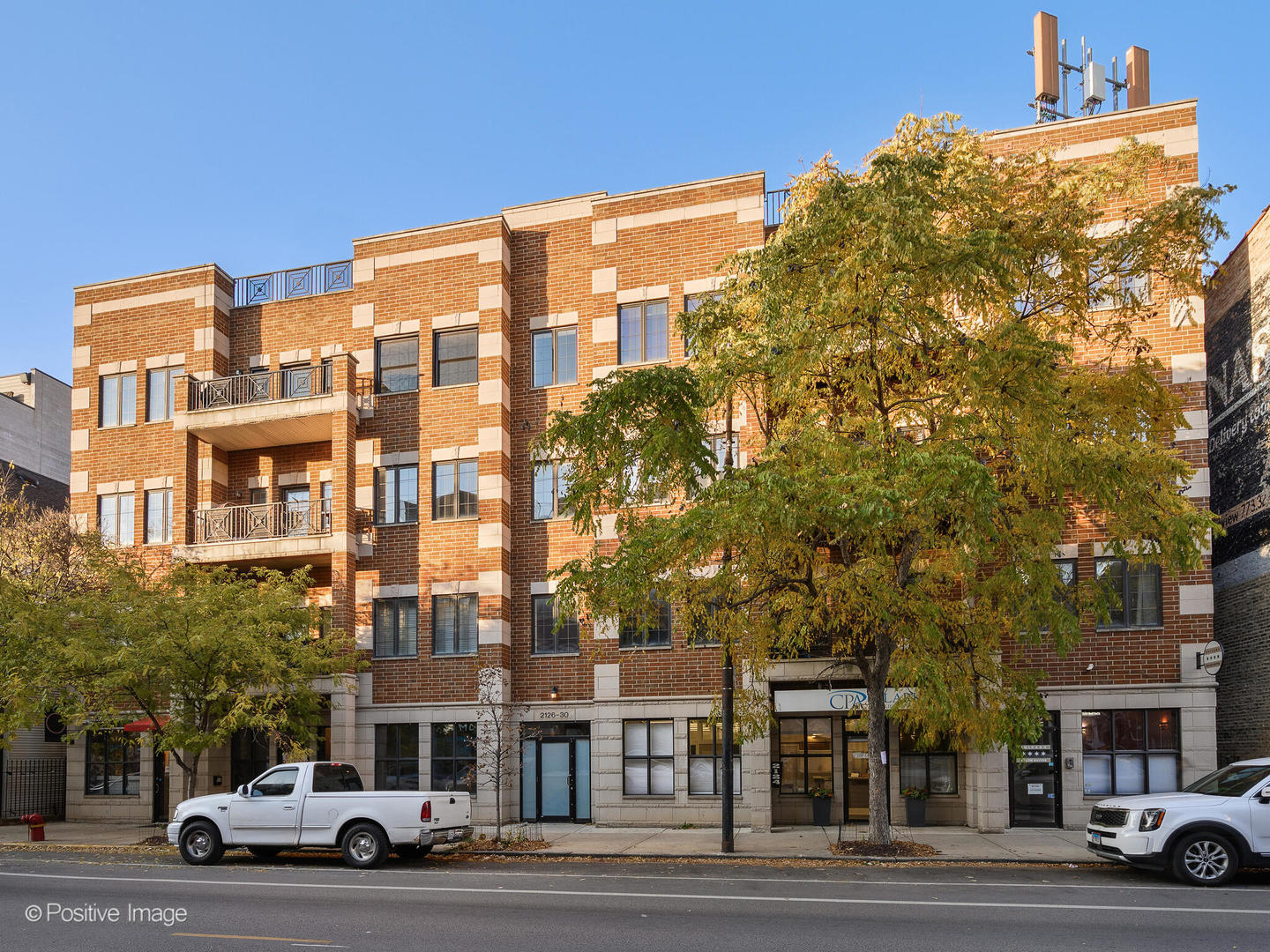 2130 W Belmont Avenue Unit: 2A