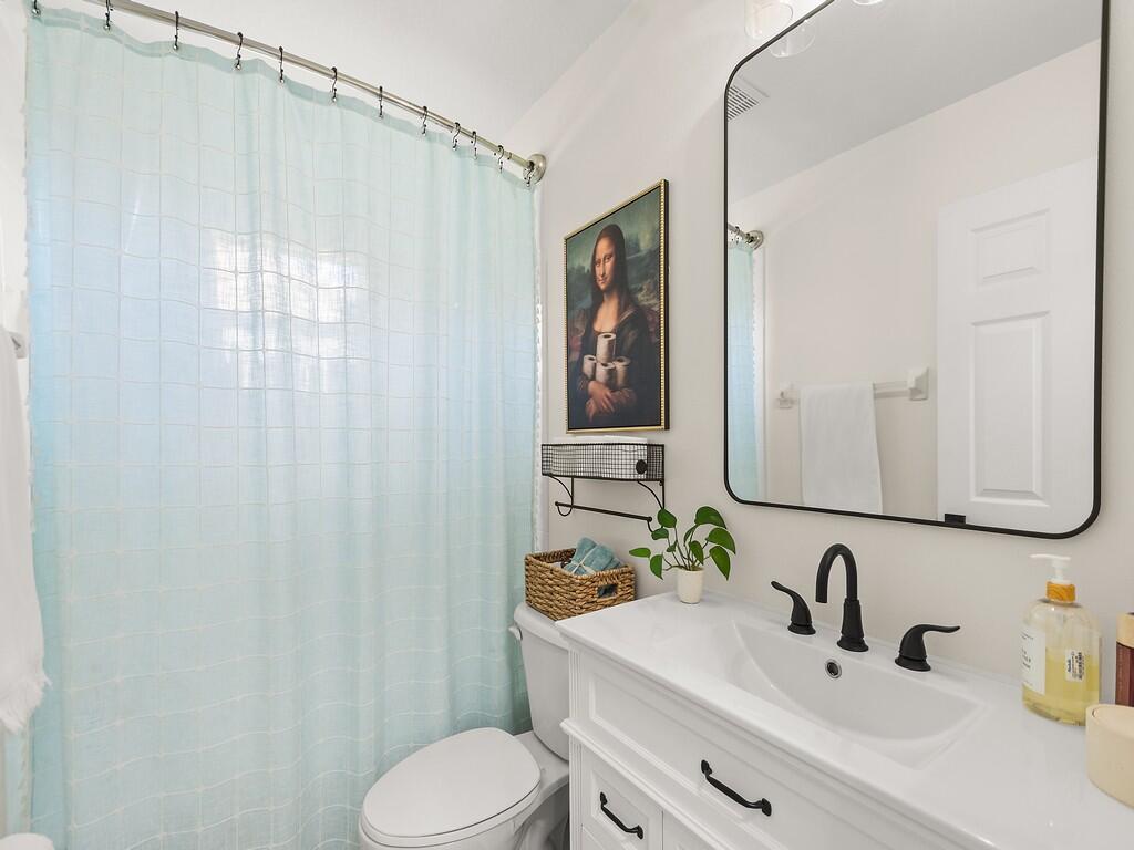 5952 NW Favian Avenue, Port St. Lucie