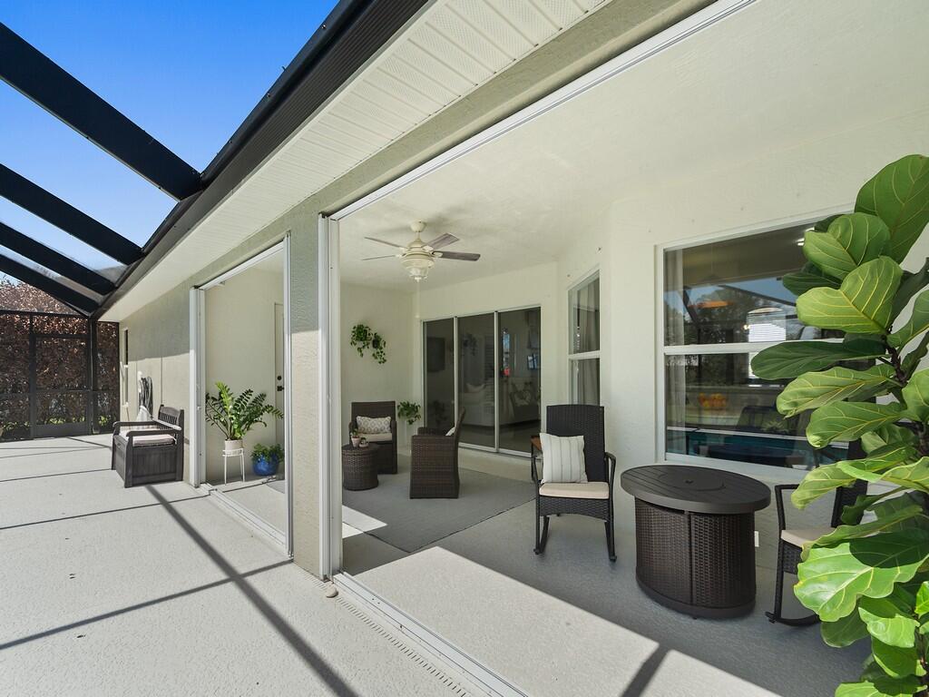 5952 NW Favian Avenue, Port St. Lucie