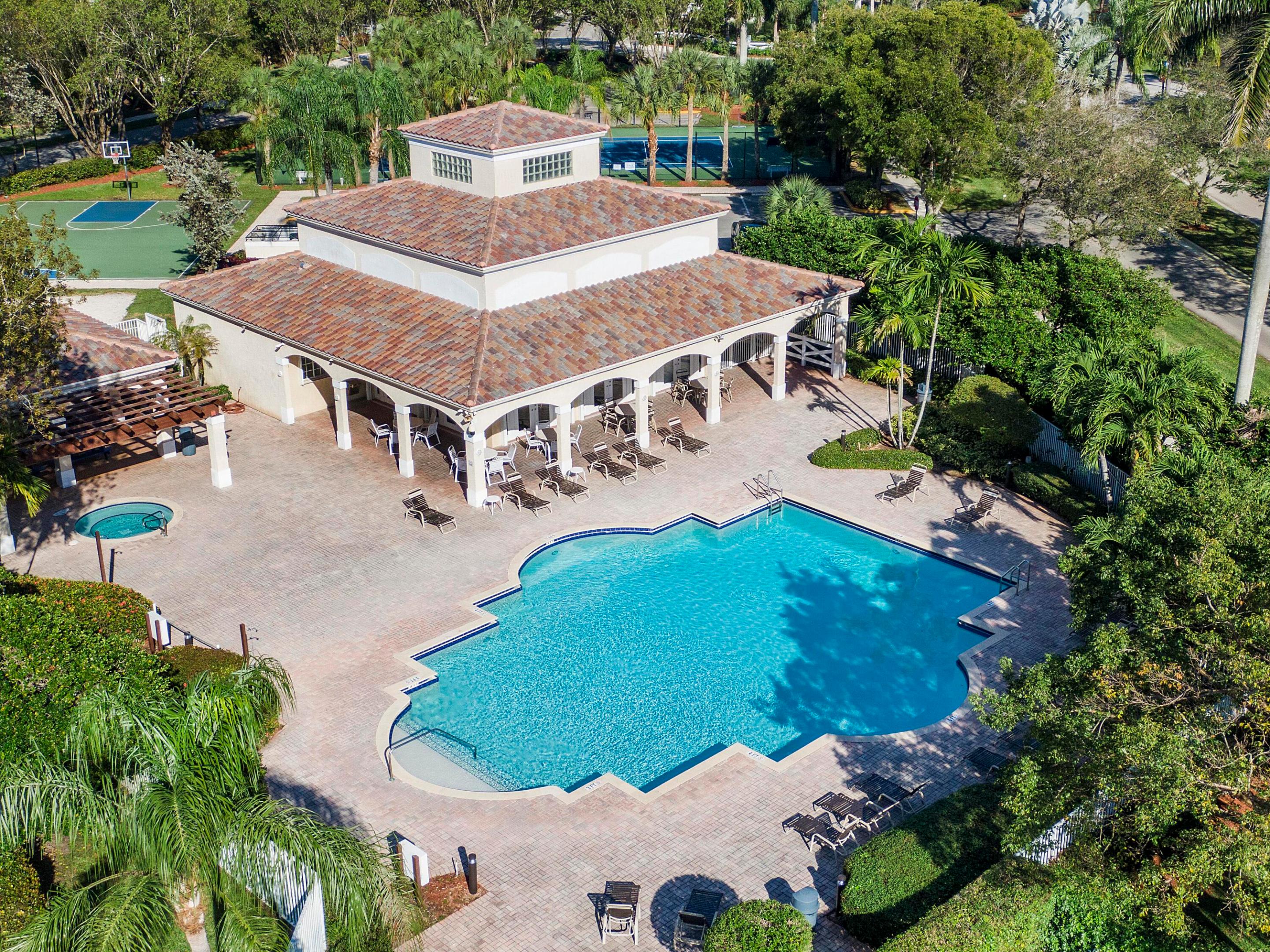 5024 Ibis Court