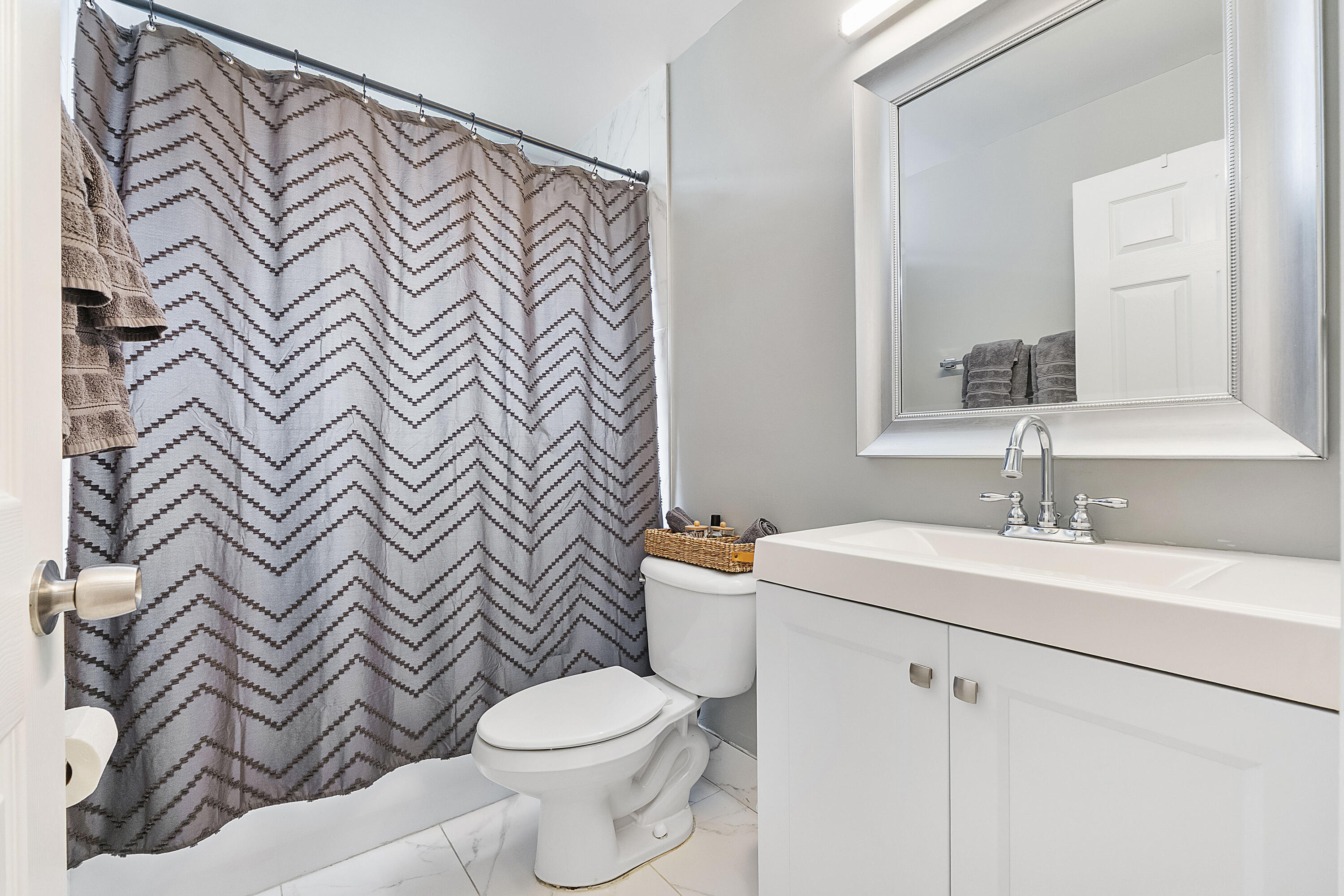 5024 Ibis Court