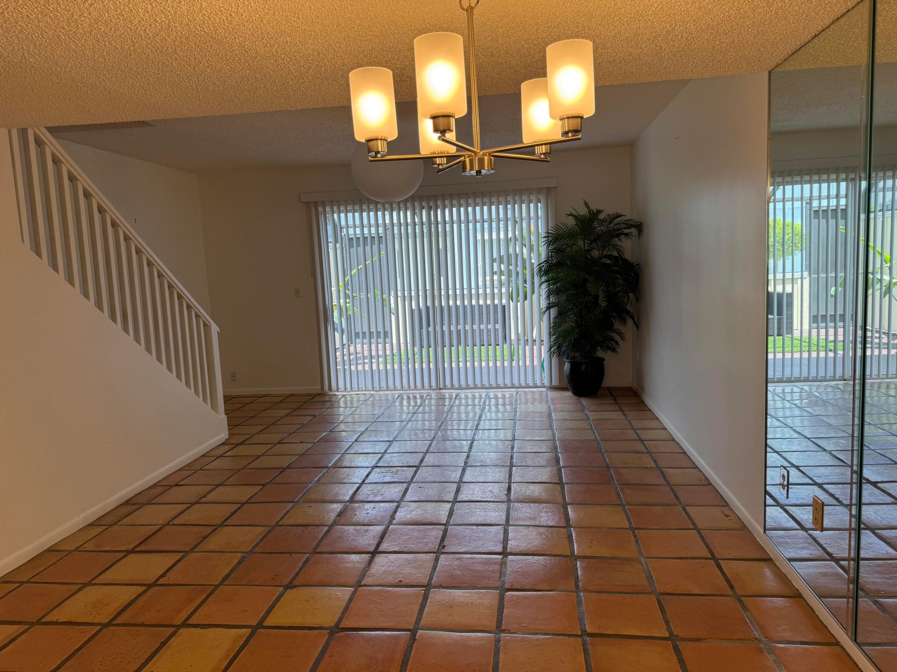 6238 Riverwalk Lane 7
