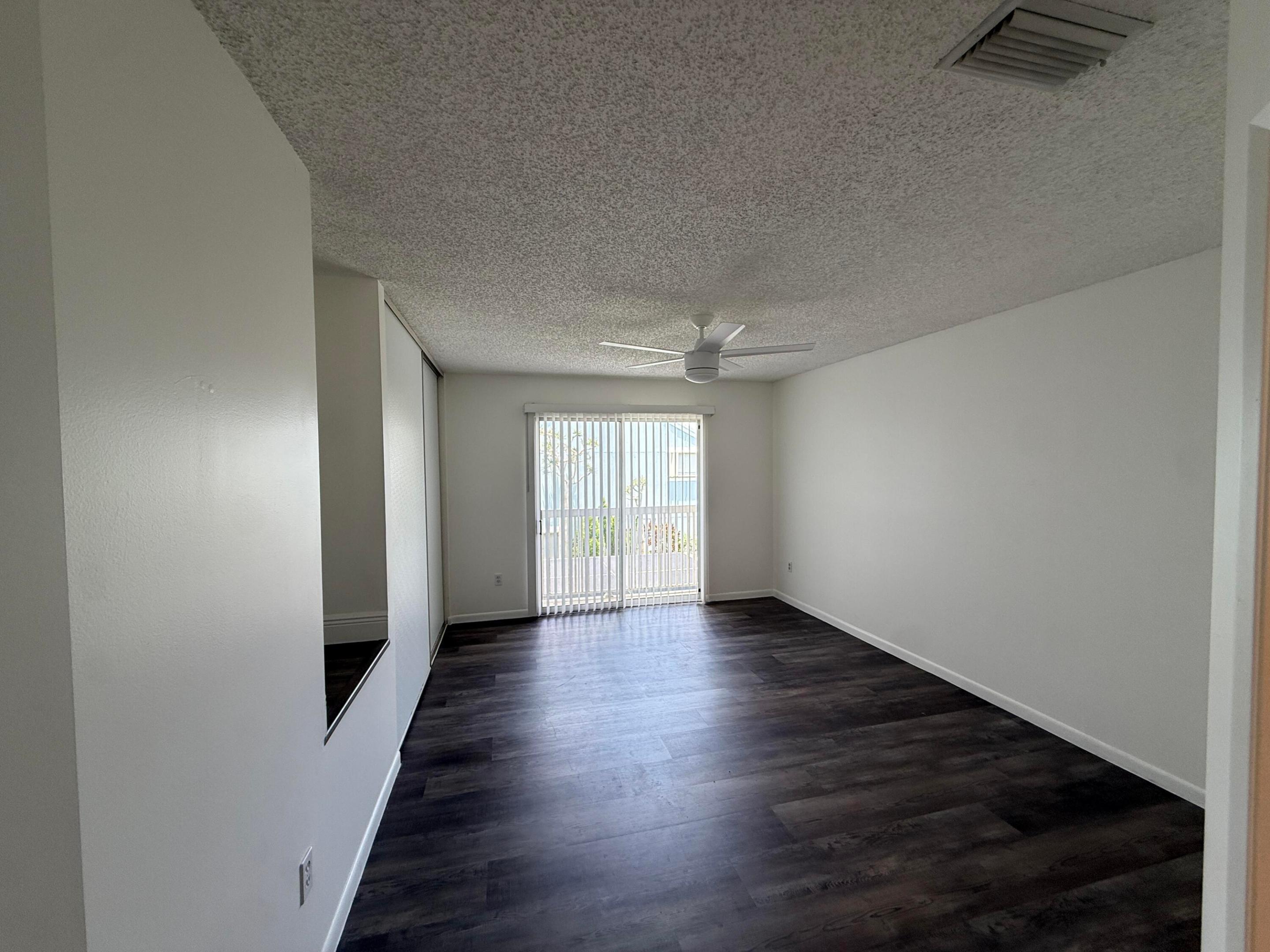 6238 Riverwalk Lane 7