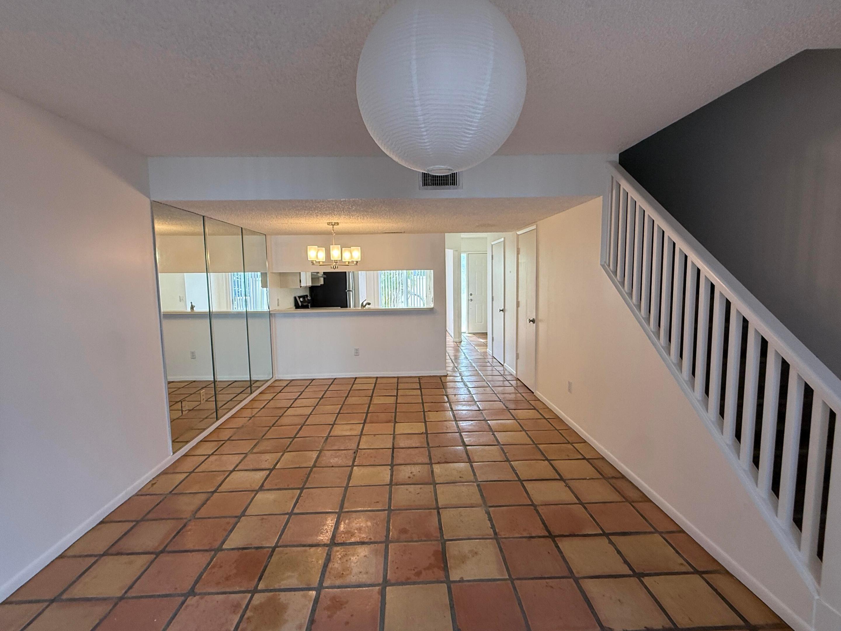 6238 Riverwalk Lane 7