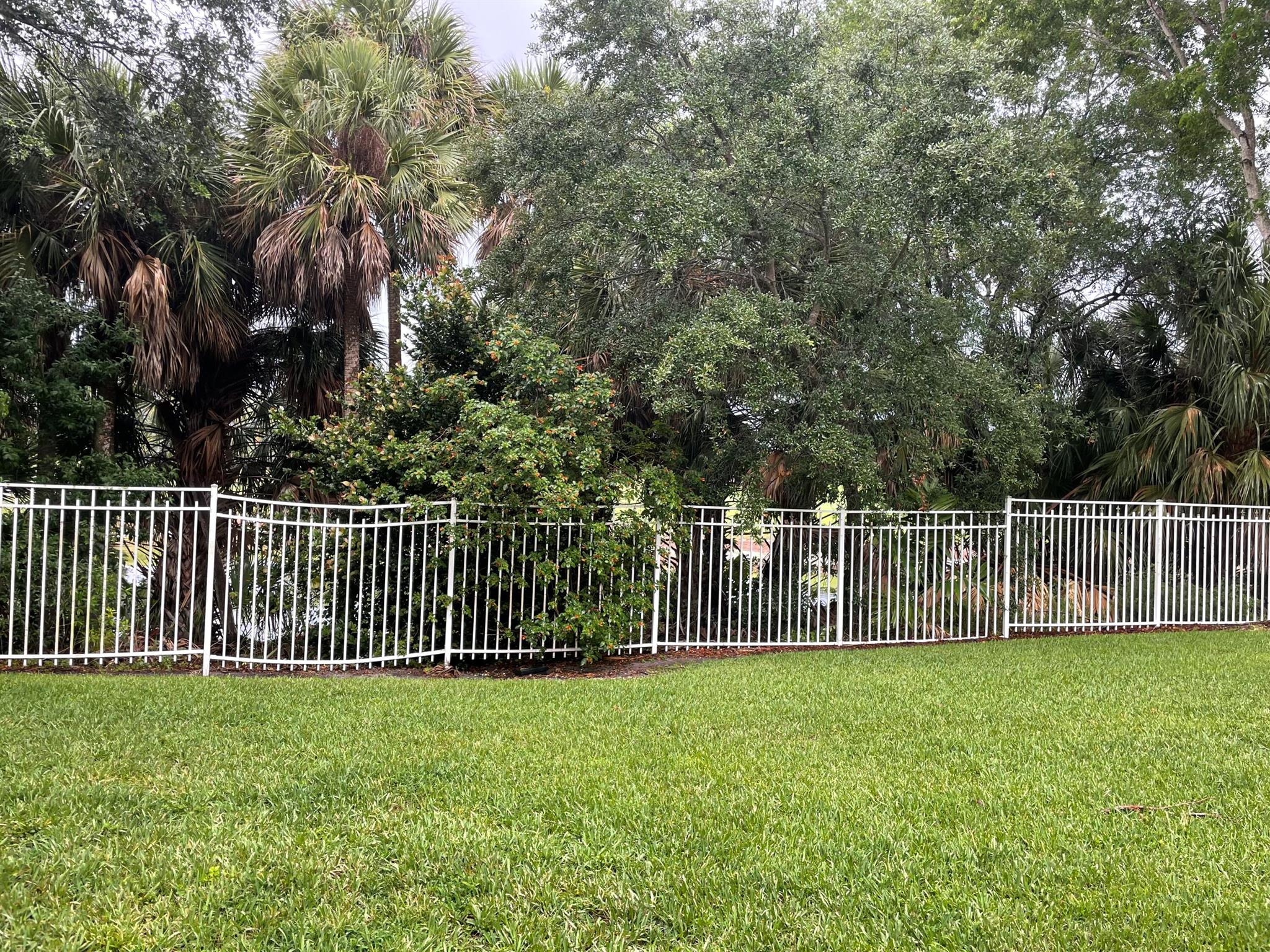 6533 Emerald Dunes Drive 107