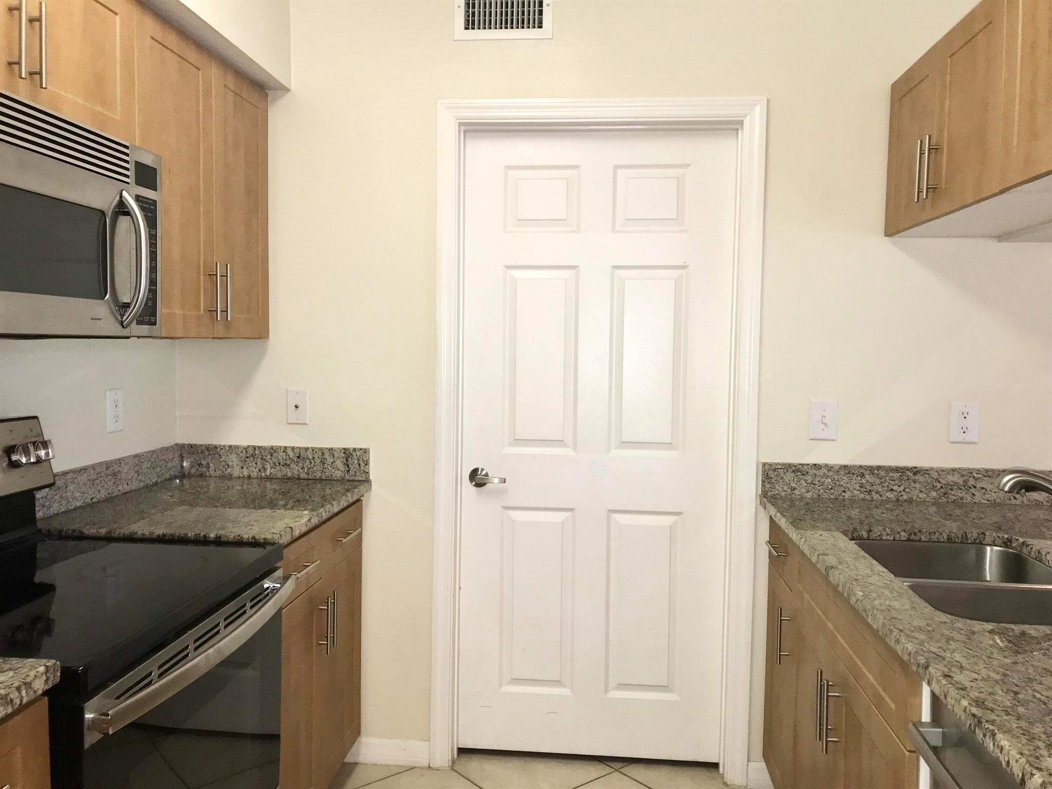 6533 Emerald Dunes Drive 107