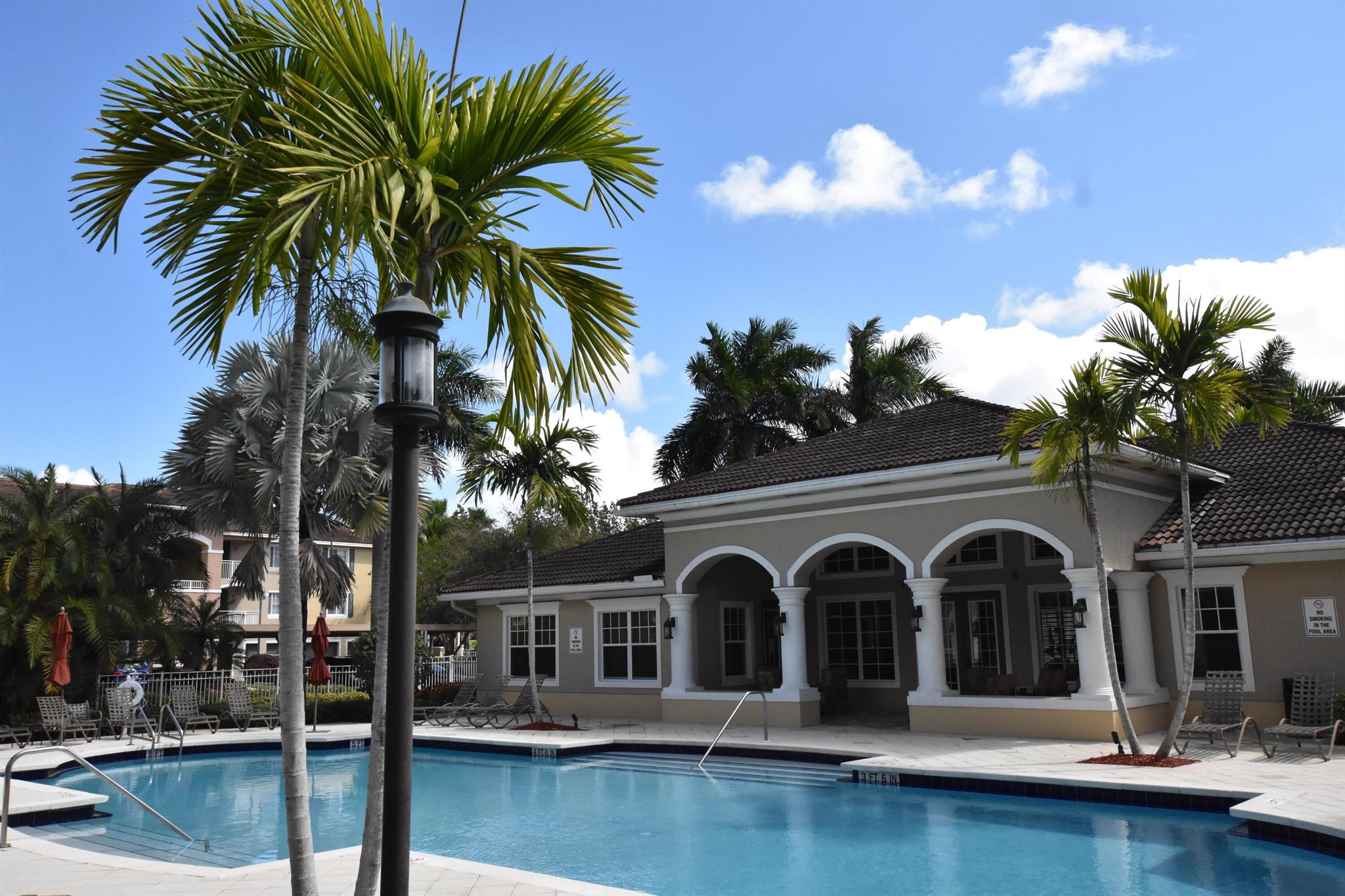 6533 Emerald Dunes Drive 107