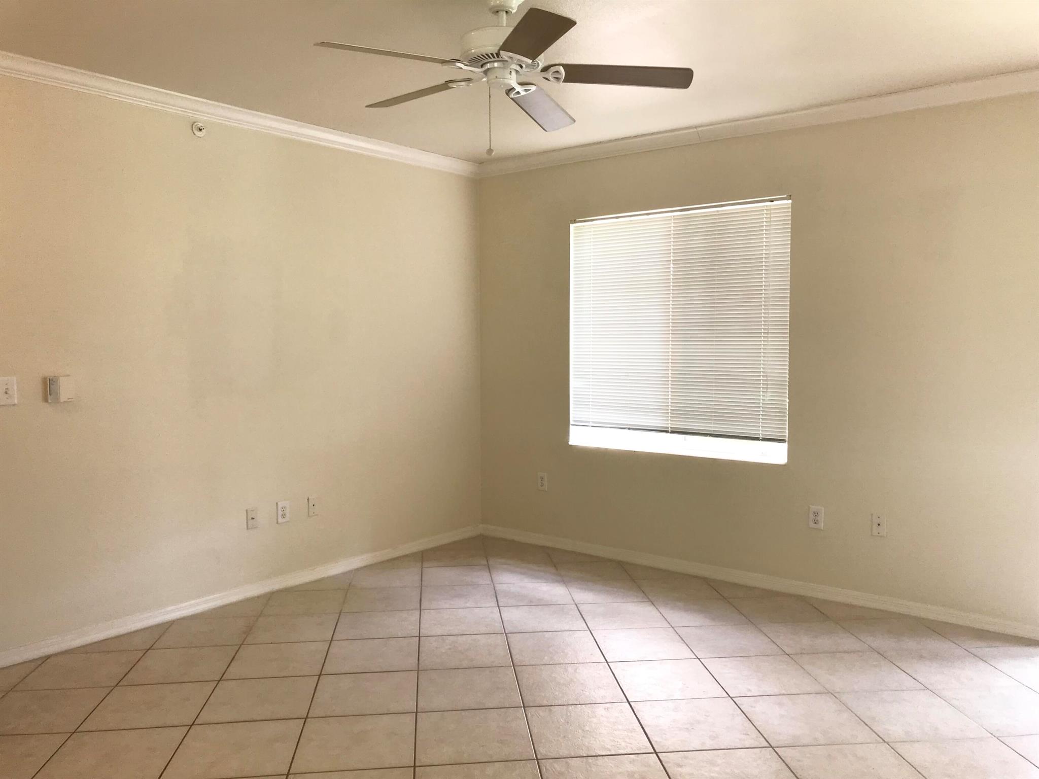 6533 Emerald Dunes Drive 107