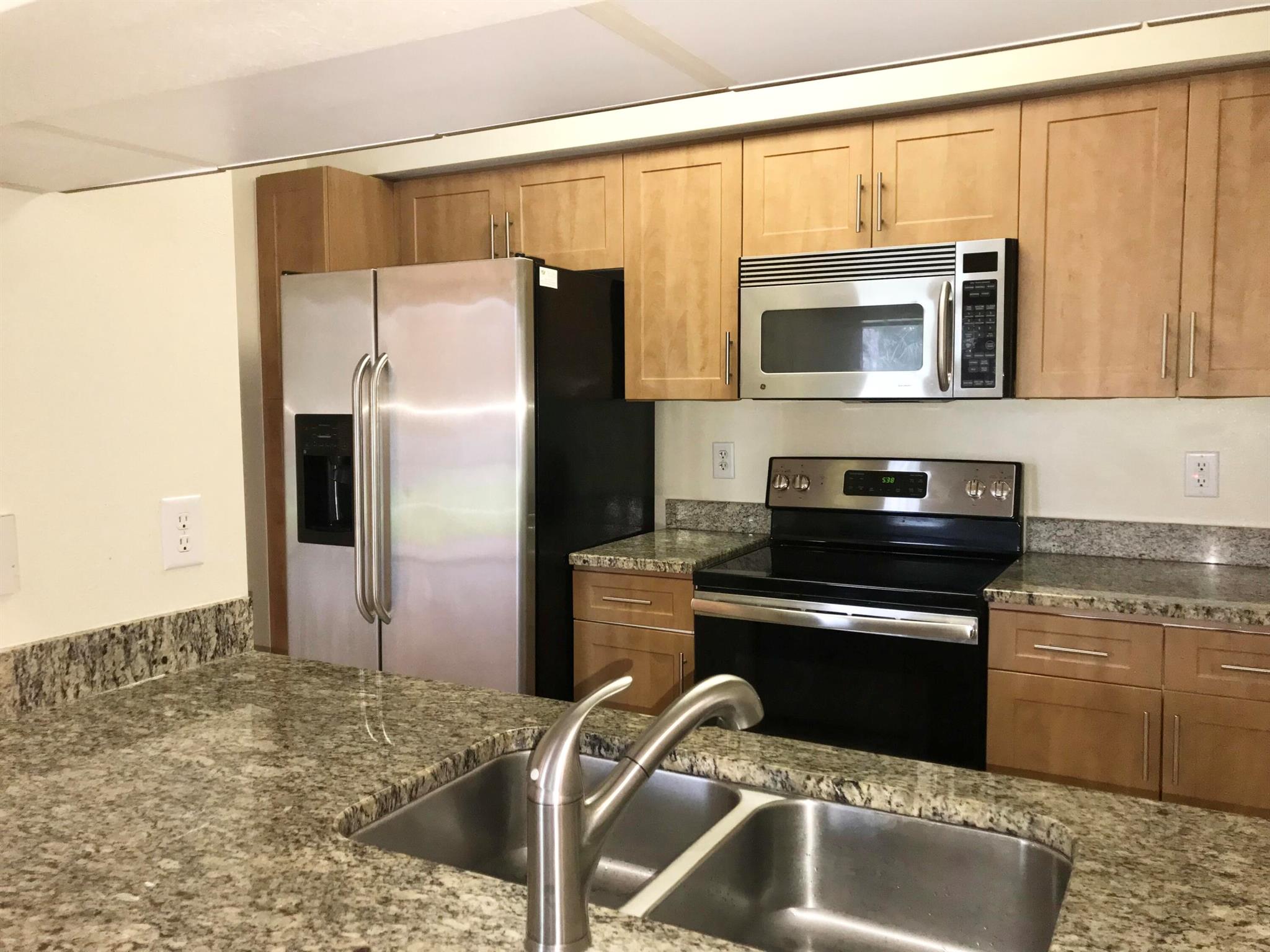 6533 Emerald Dunes Drive 107