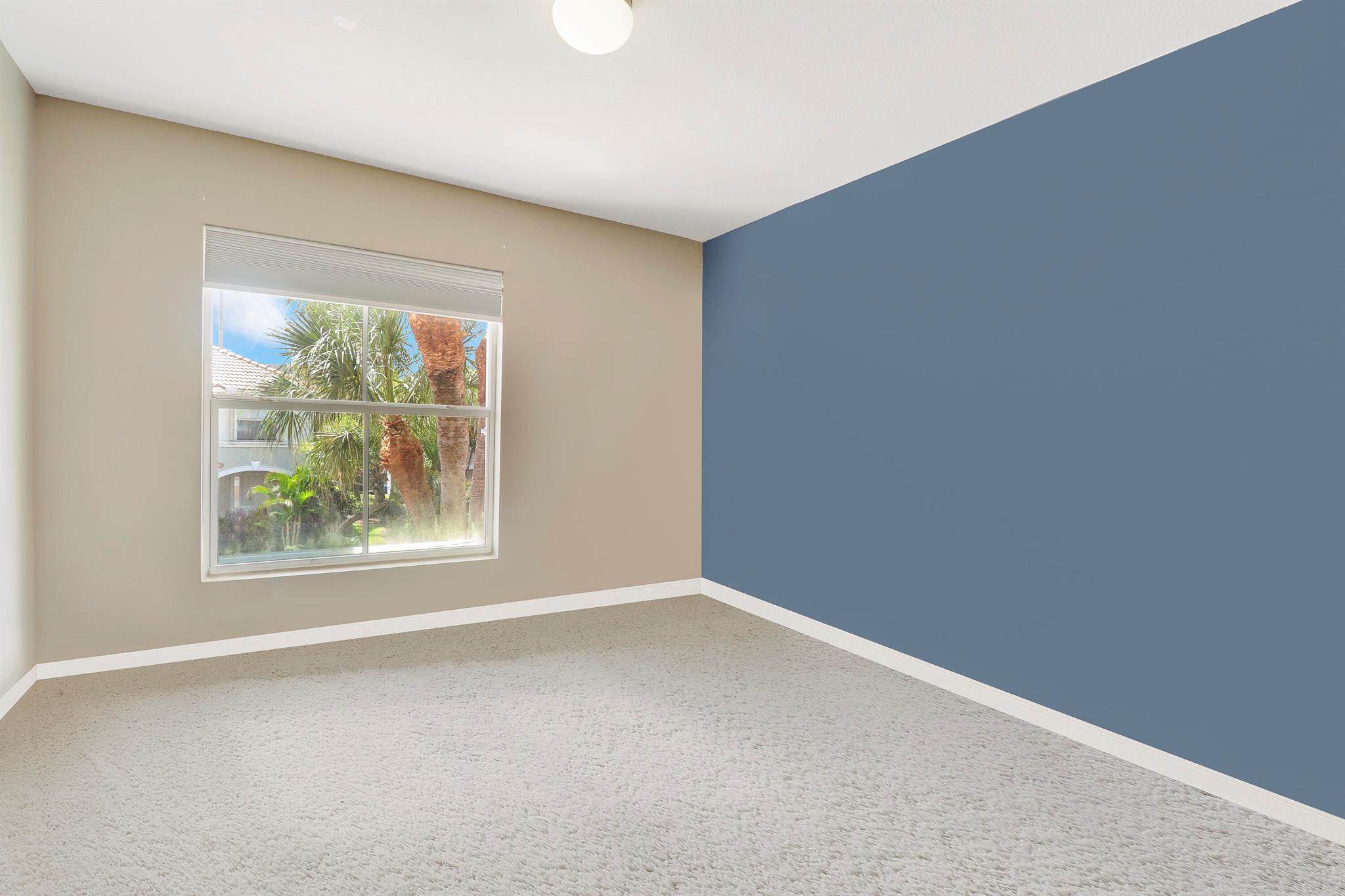 6086 Seminole Gardens Circle