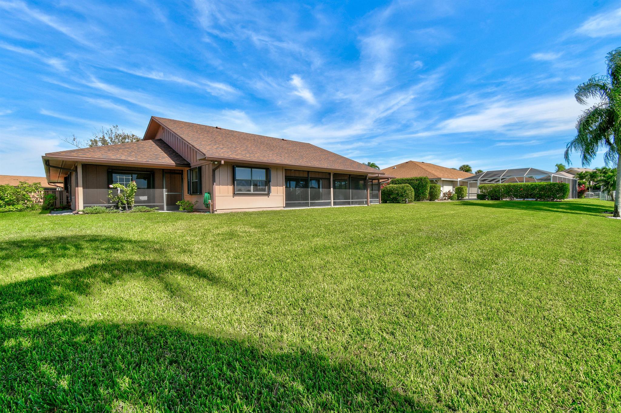 7094 SE Bunker Hill Drive