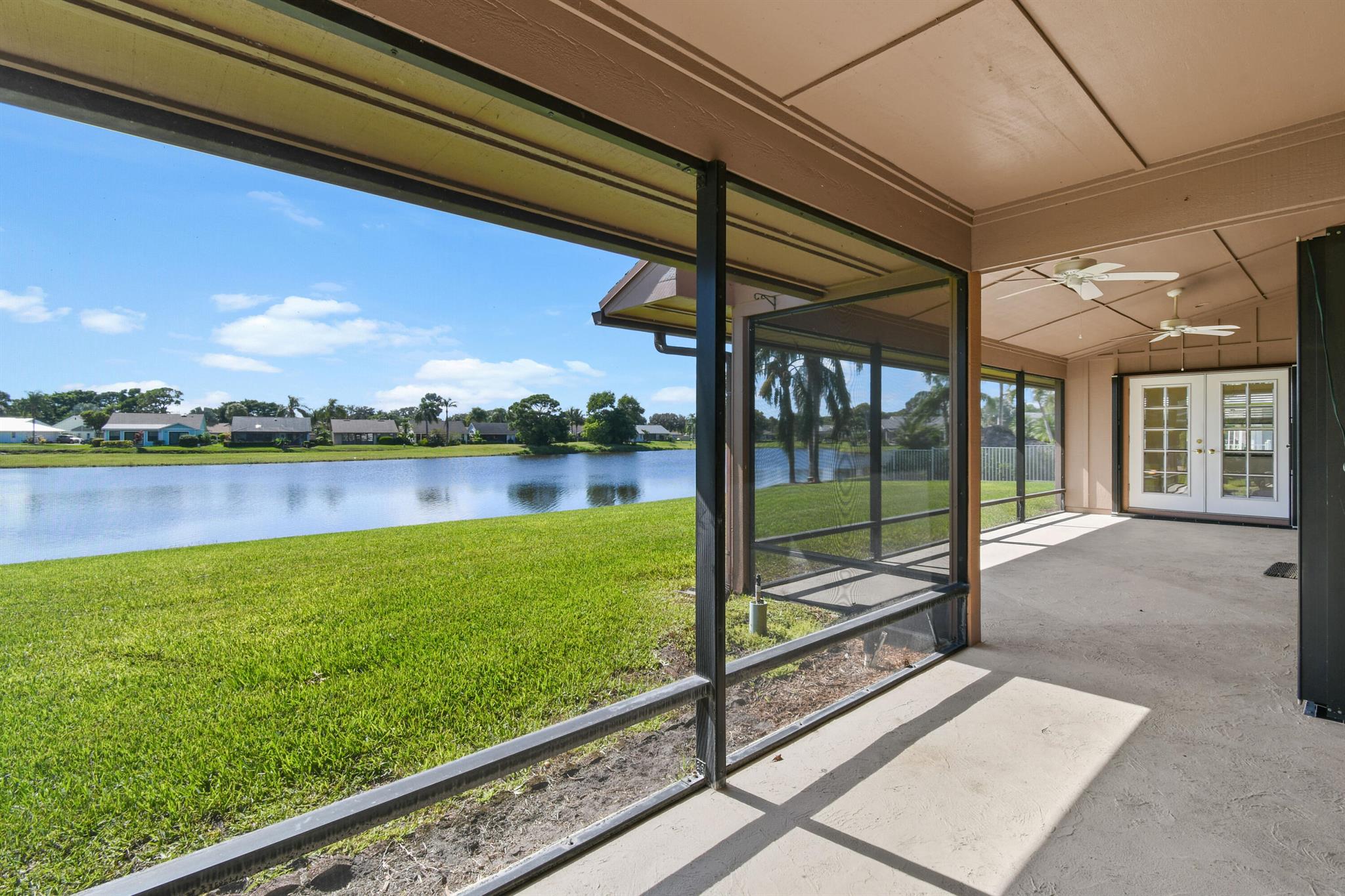 7094 SE Bunker Hill Drive