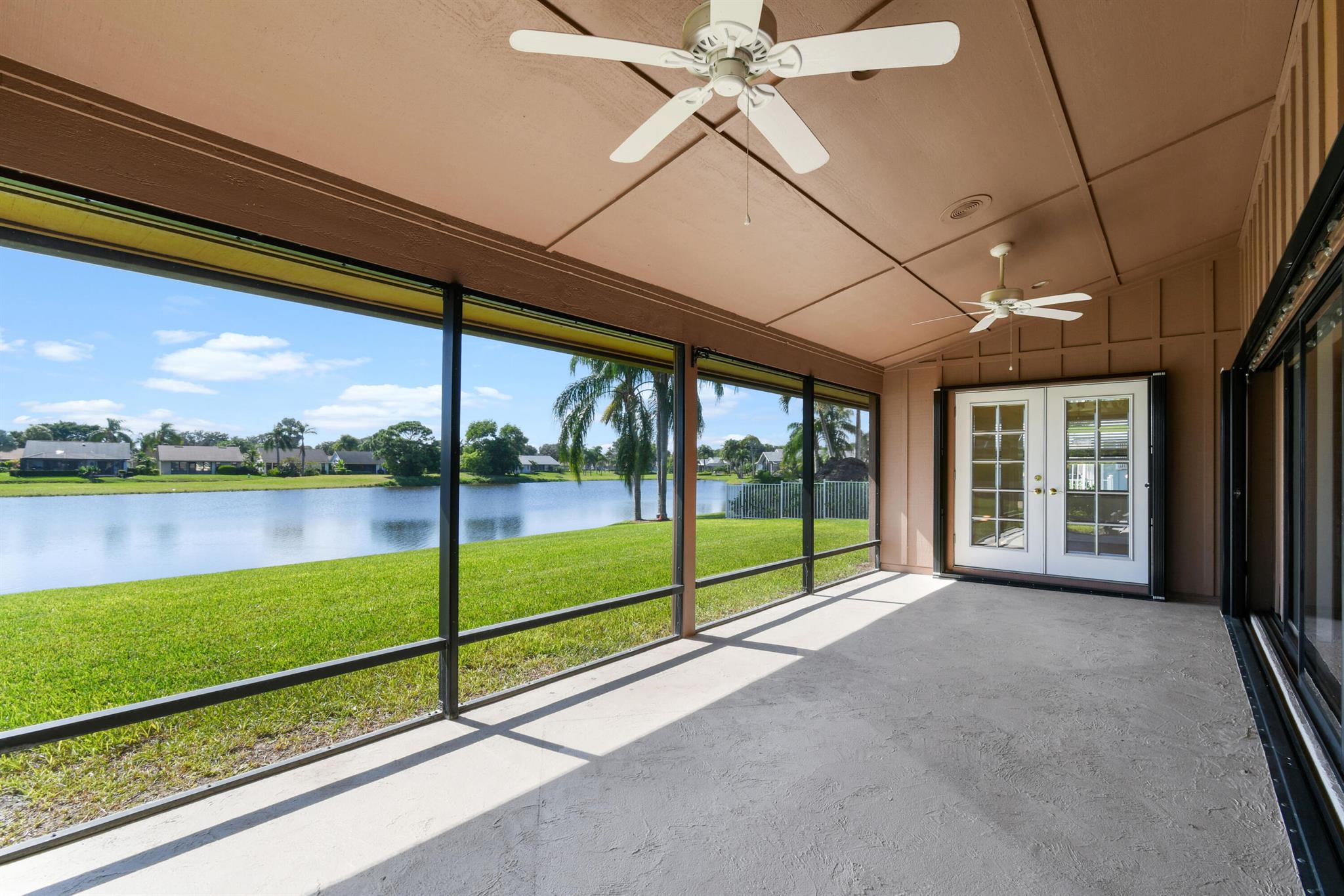 7094 SE Bunker Hill Drive