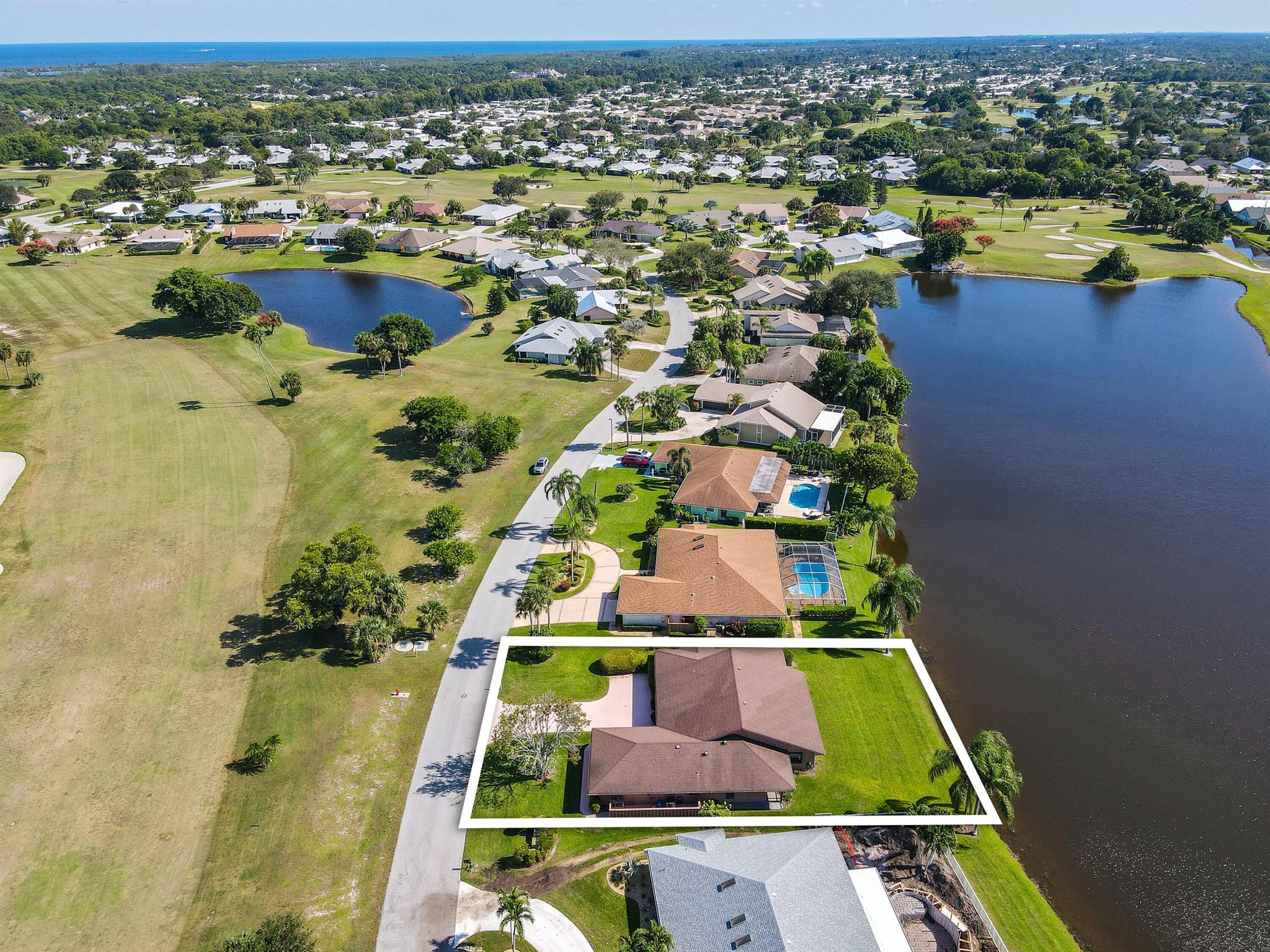 7094 SE Bunker Hill Drive