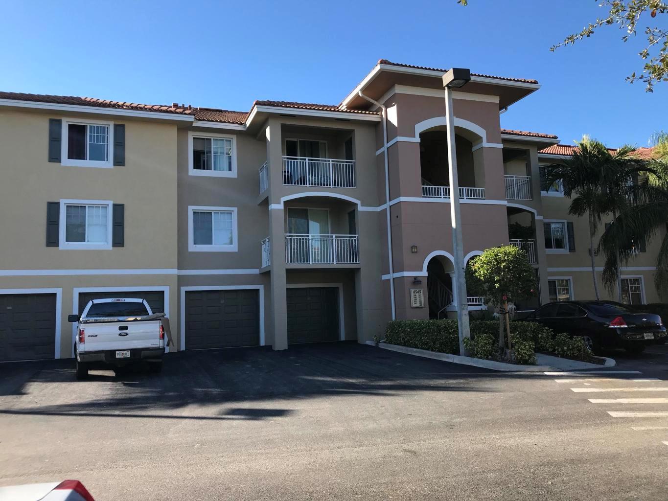 6565 Emerald Dunes Drive 108