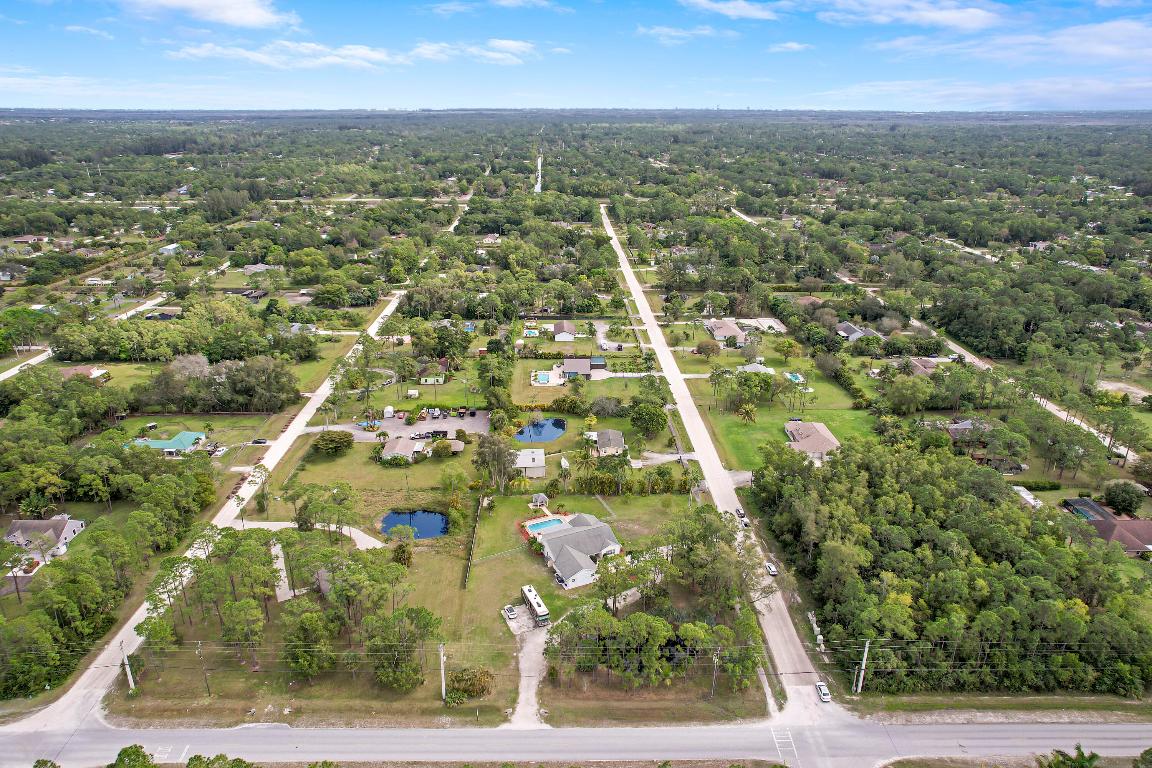 5486 Avocado Boulevard