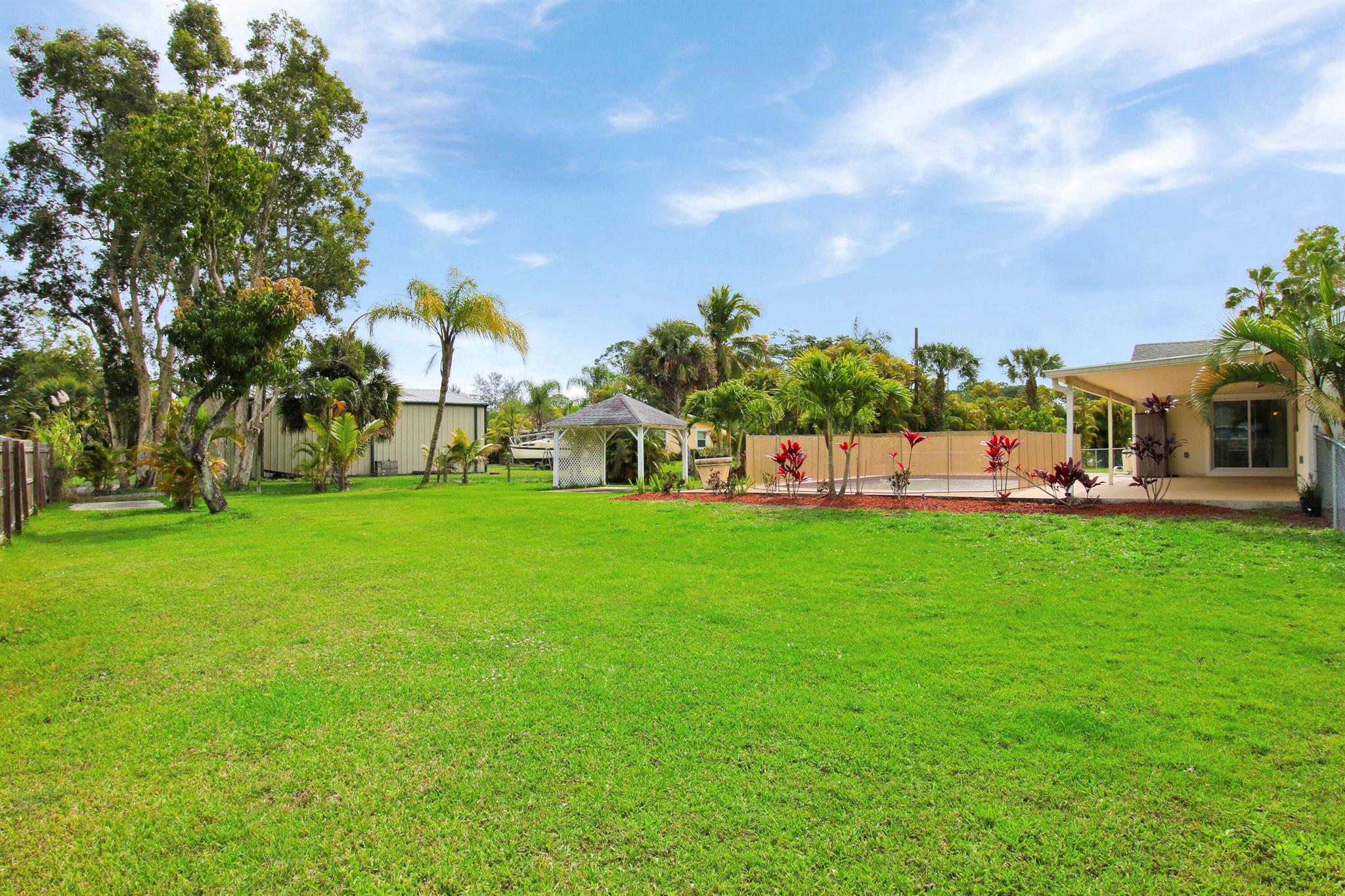 5486 Avocado Boulevard