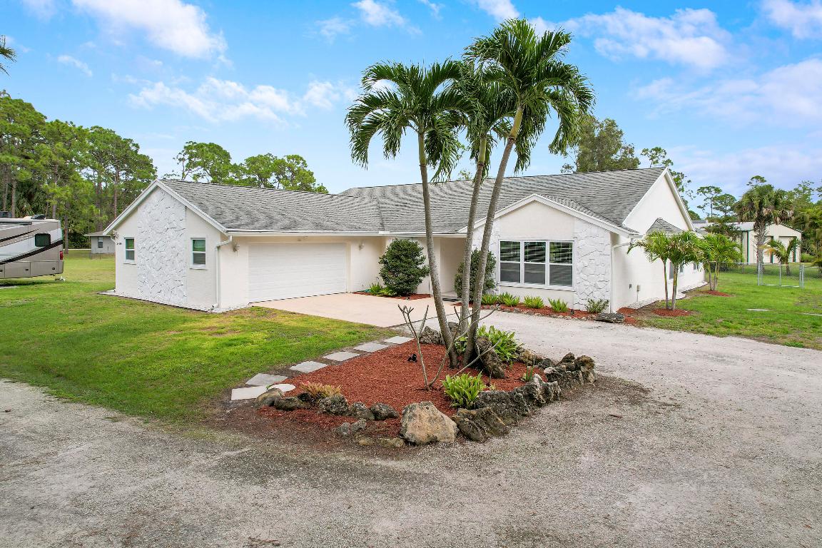 5486 Avocado Boulevard