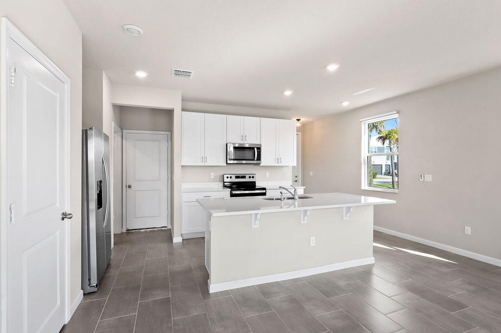 3918 SE Mentmore Lane