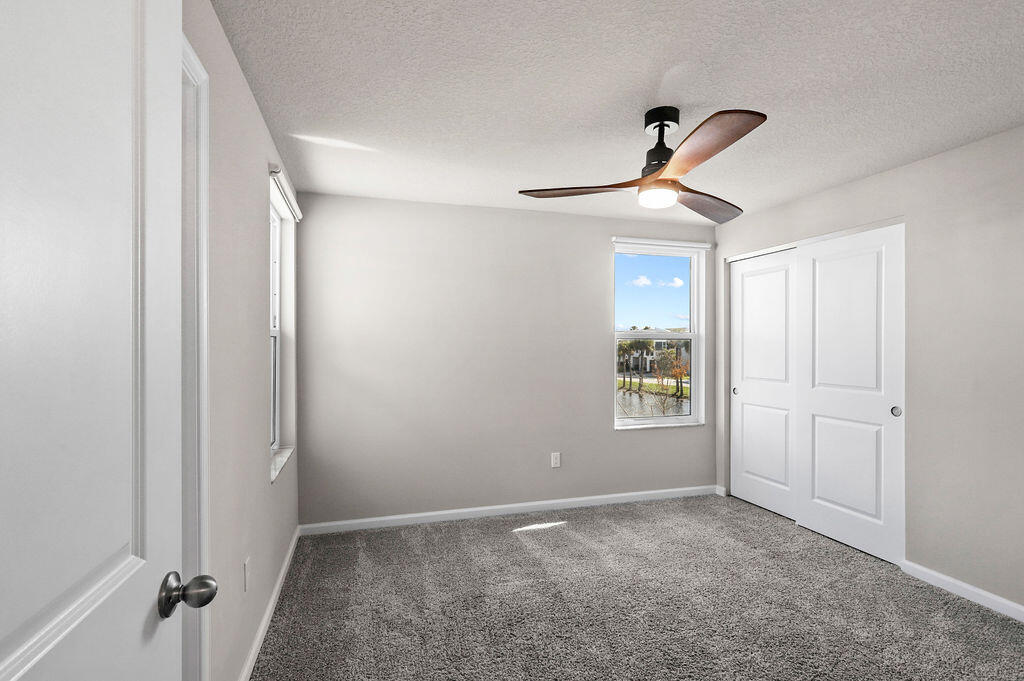 3918 SE Mentmore Lane