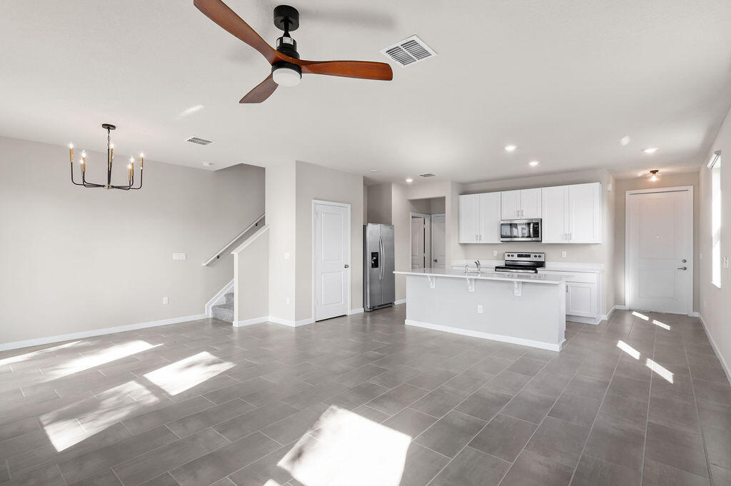 3918 SE Mentmore Lane