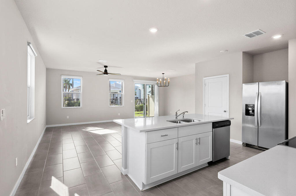 3918 SE Mentmore Lane