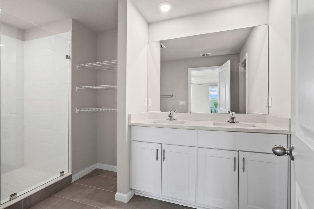 3918 SE Mentmore Lane