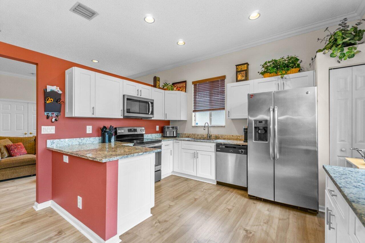 5024 Ibis Court