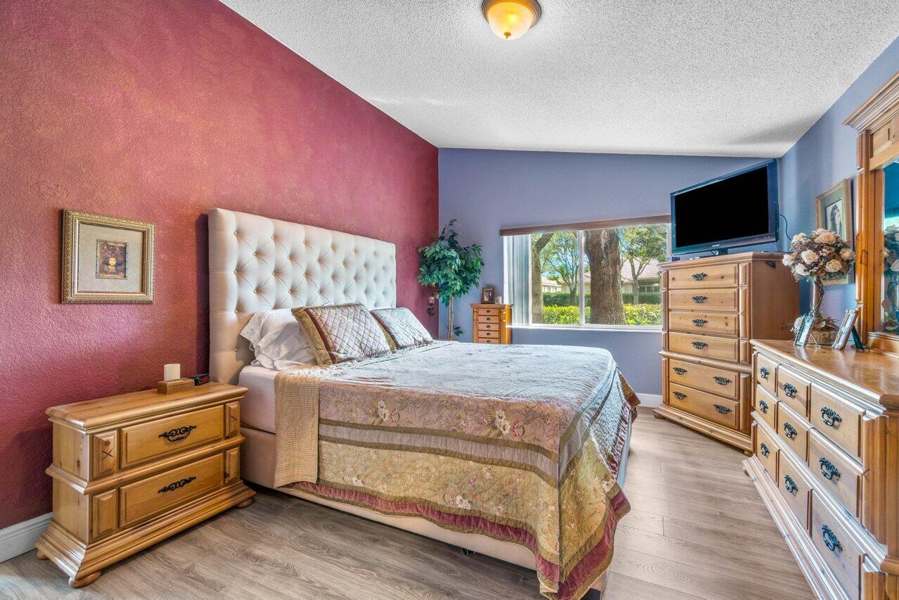 5024 Ibis Court