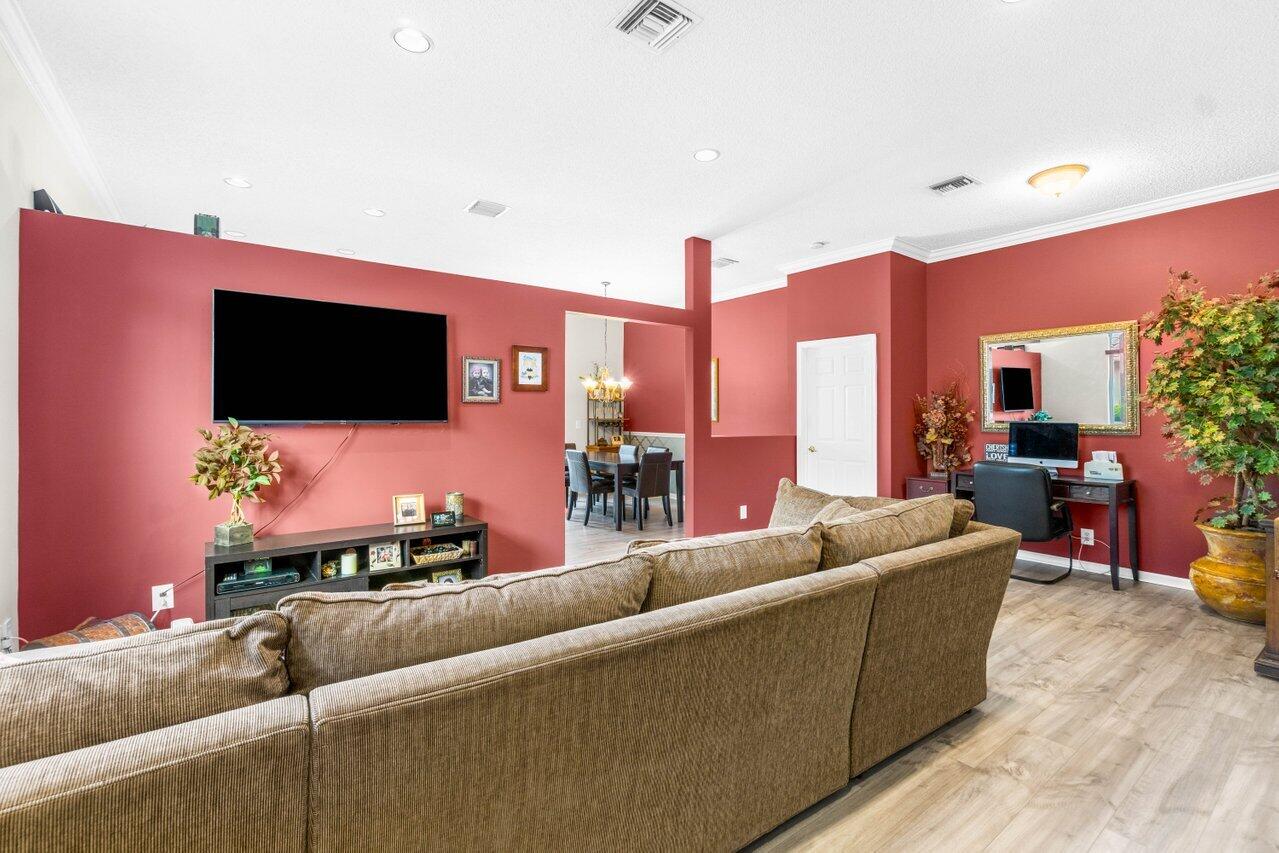 5024 Ibis Court
