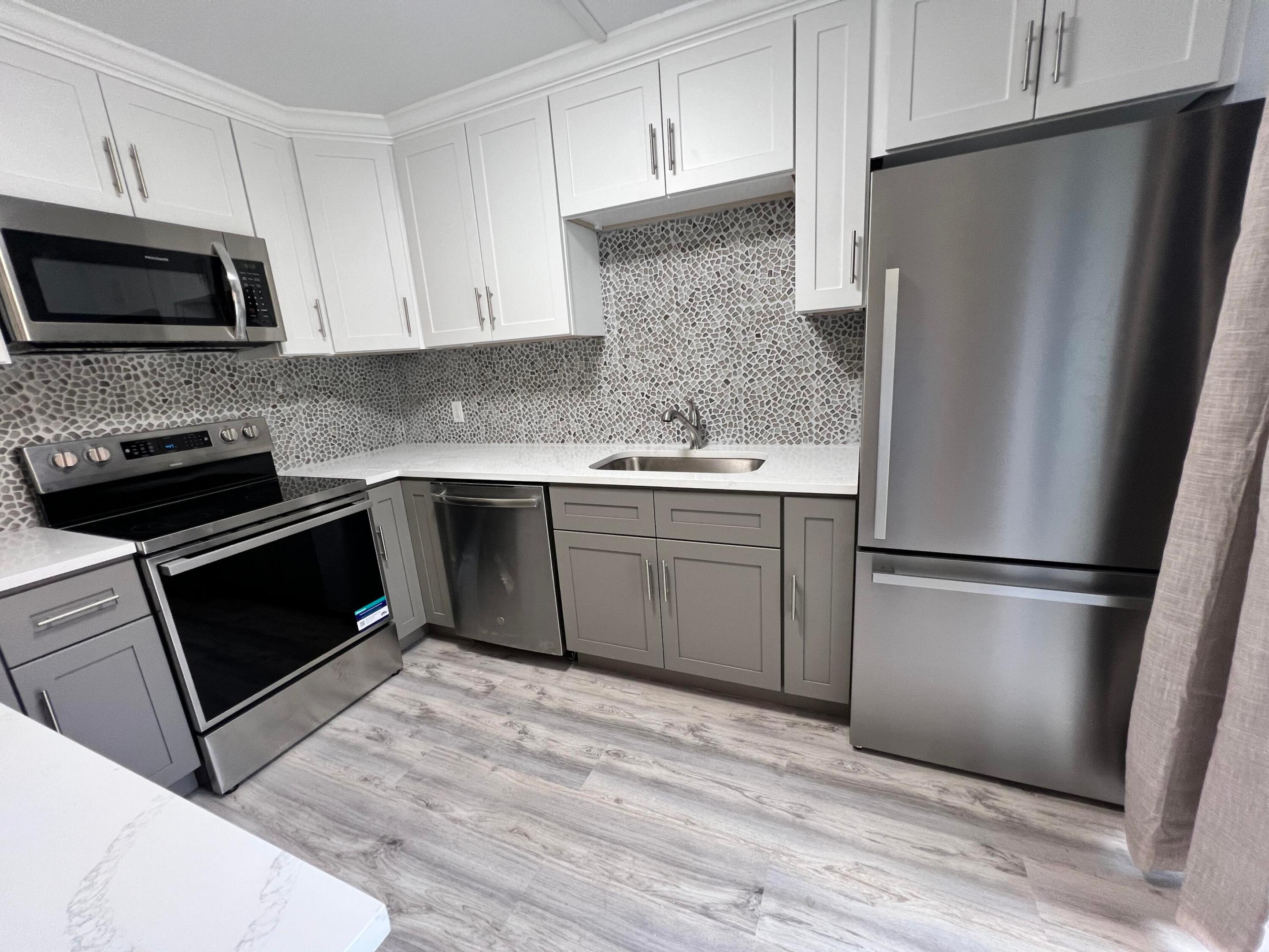 3222 N Meridian Way N B