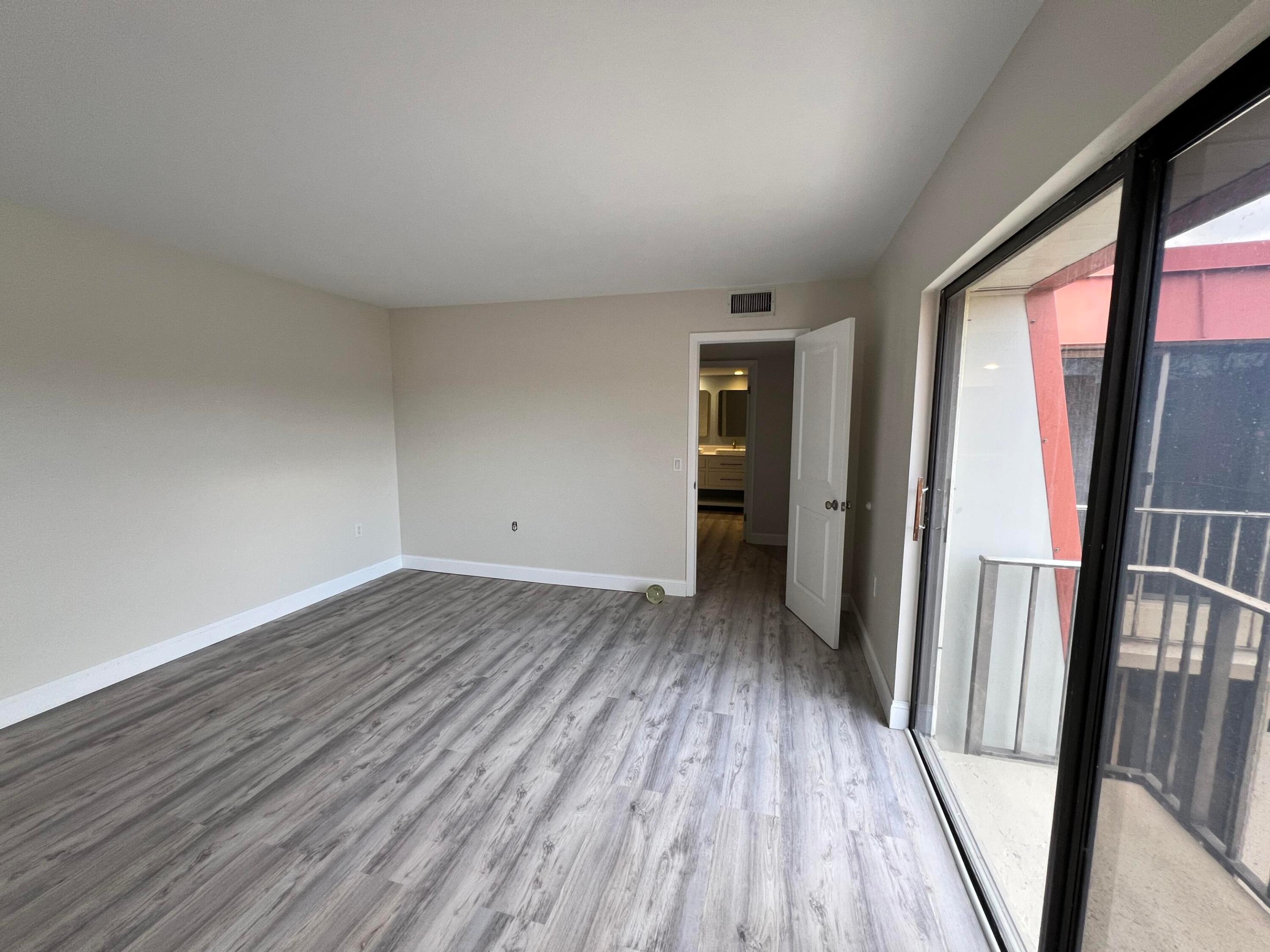 3222 N Meridian Way N B