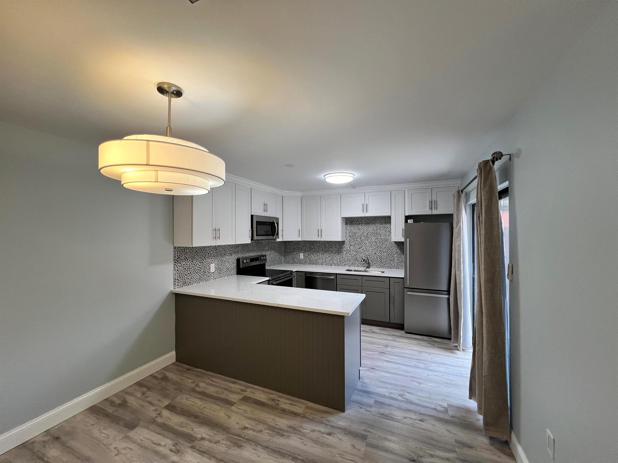 3222 N Meridian Way N B