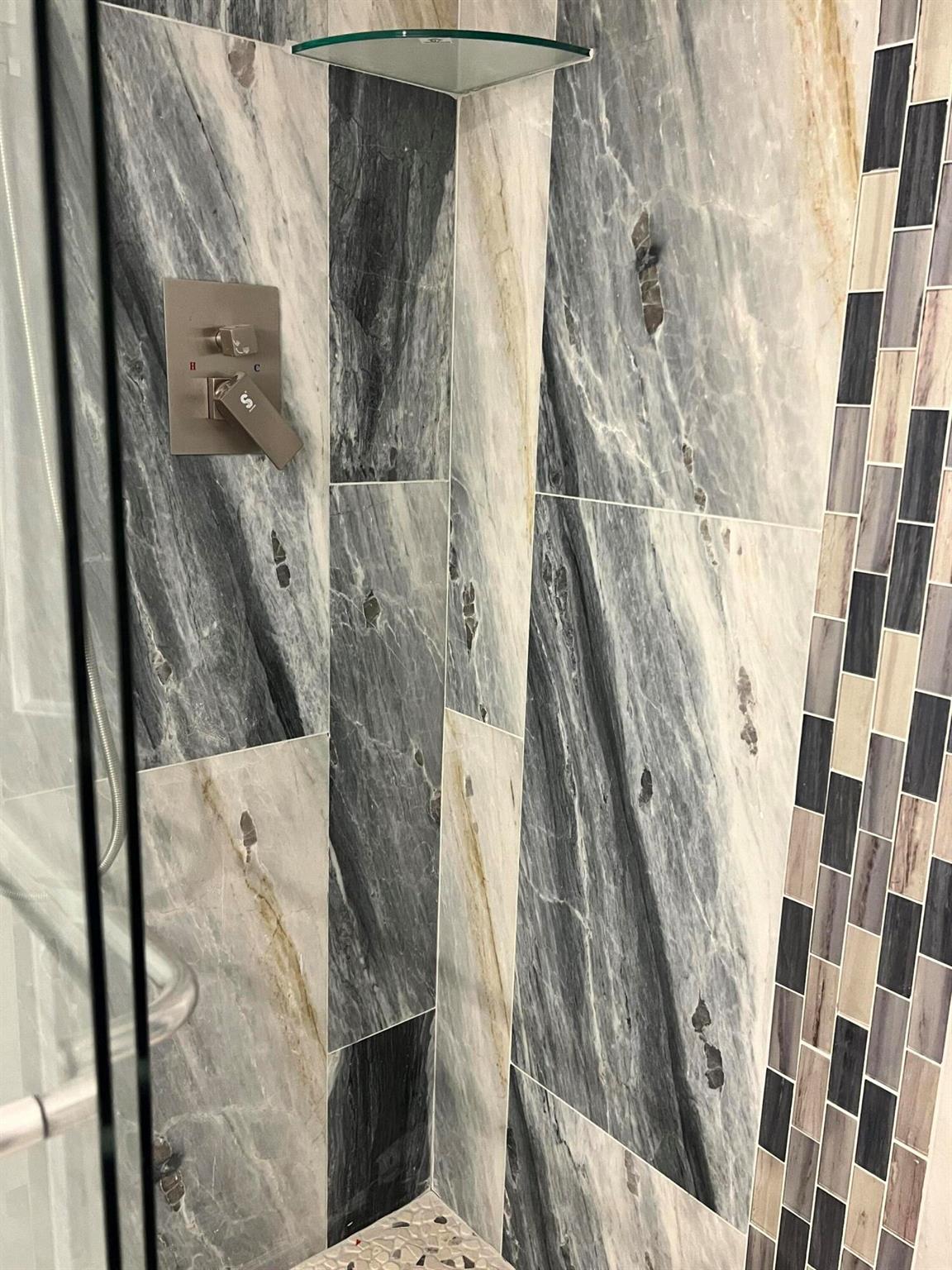 3222 N Meridian Way N B